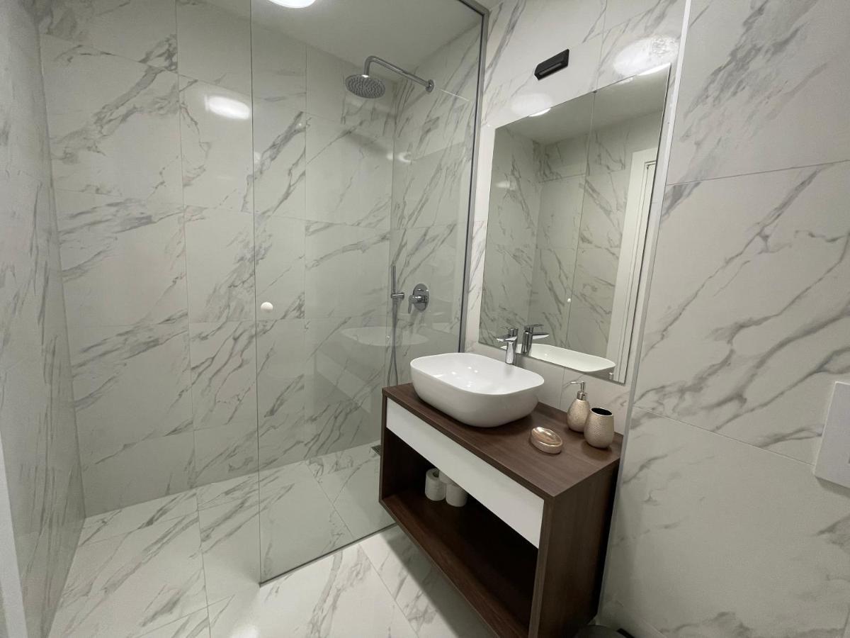 Lux Nanea Apartment クルク エクステリア 写真