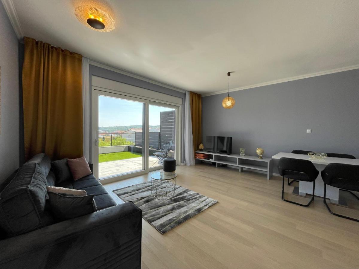 Lux Nanea Apartment クルク エクステリア 写真