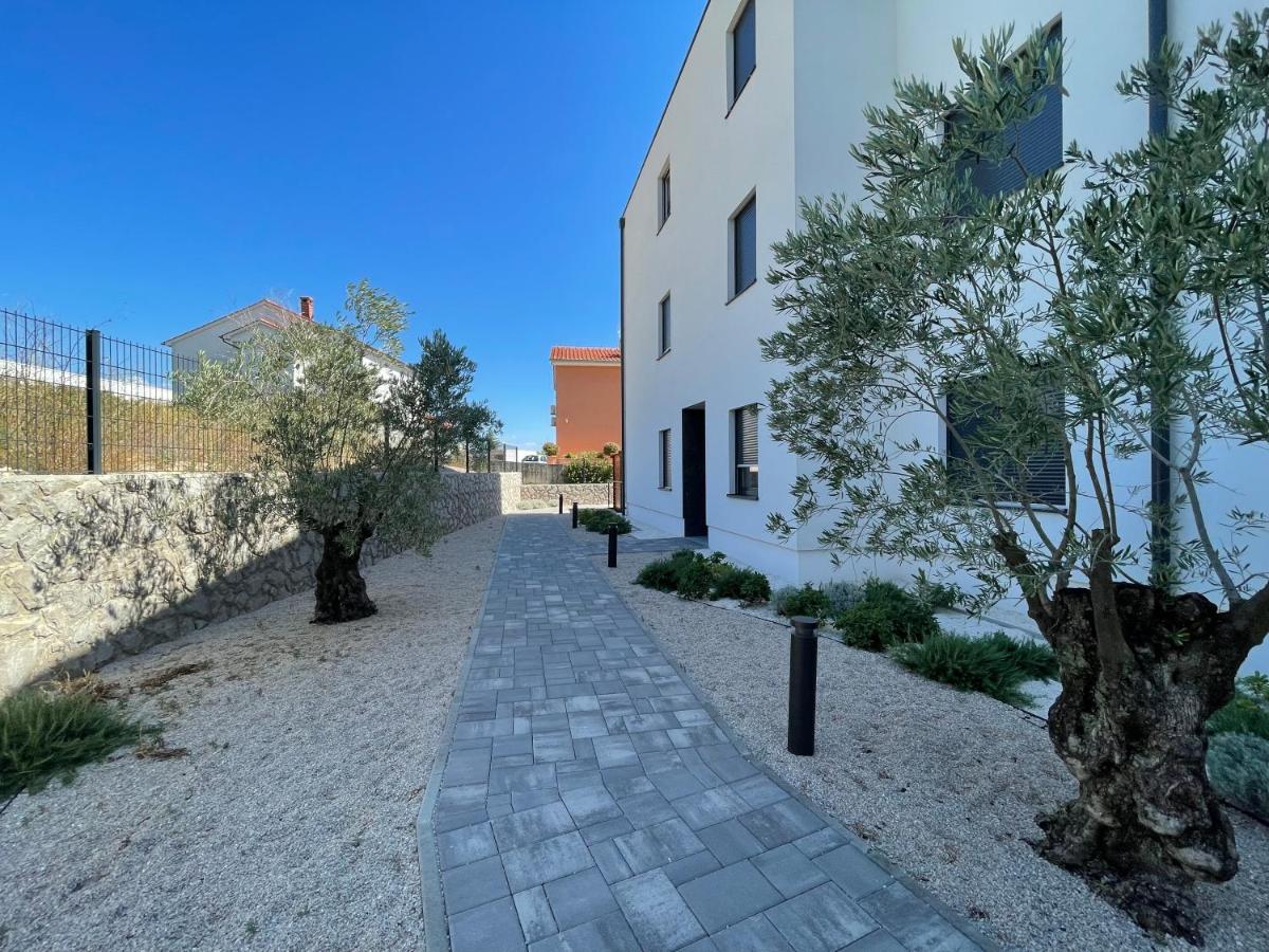 Lux Nanea Apartment クルク エクステリア 写真